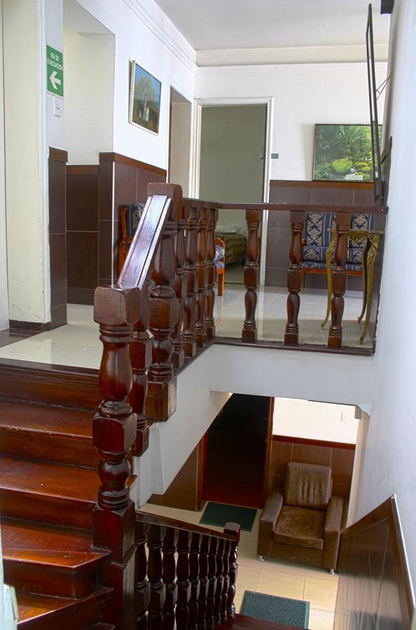 Hotel Villa Karina Bogotá Extérieur photo